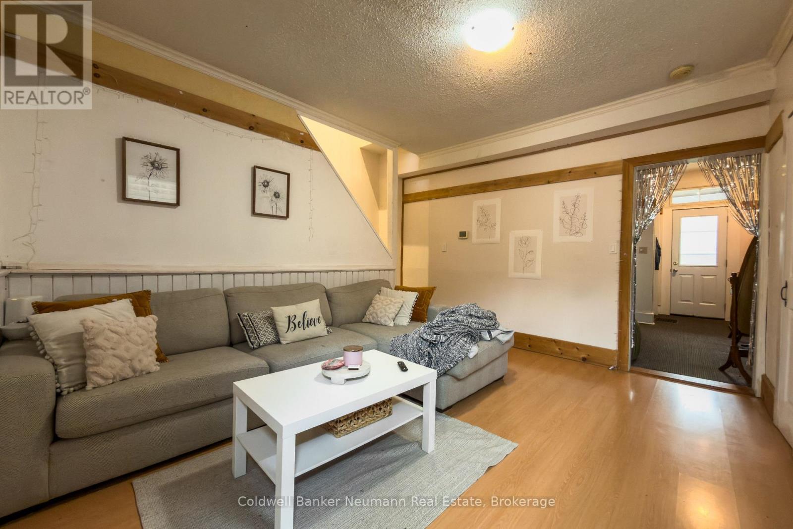 71 Suffolk Street W, Guelph (Downtown), Ontario  N1H 2J1 - Photo 2 - X13081102