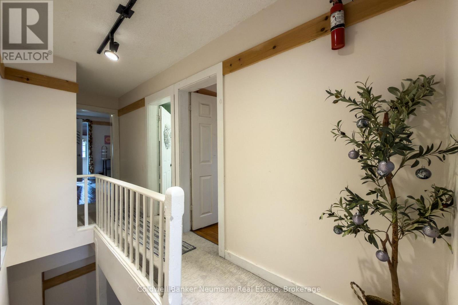 71 Suffolk Street W, Guelph (Downtown), Ontario  N1H 2J1 - Photo 7 - X13081102