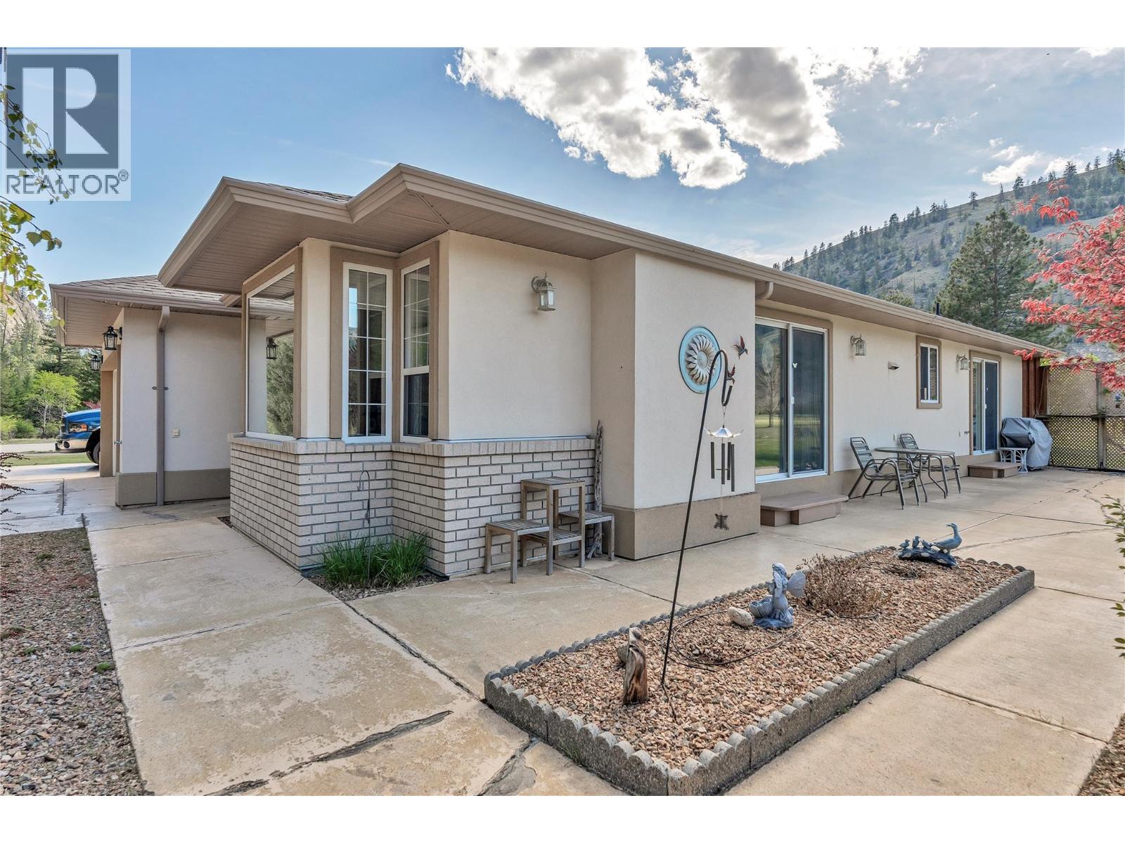 202 Range Road, Kaleden, British Columbia  V0H 1K0 - Photo 36 - 10385167