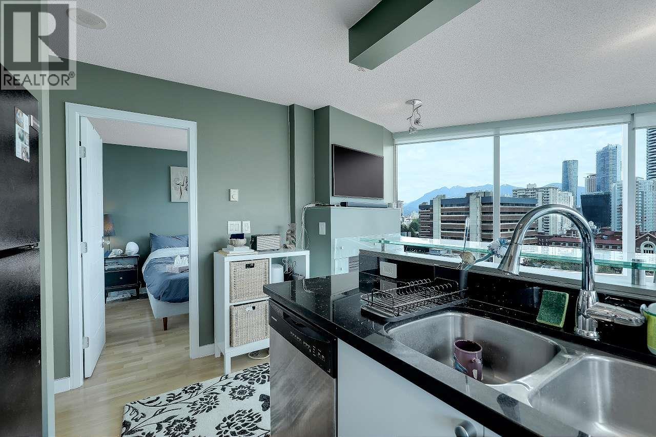 1502 1003 Burnaby Street, Vancouver, British Columbia  V6E 4R7 - Photo 10 - R3118928