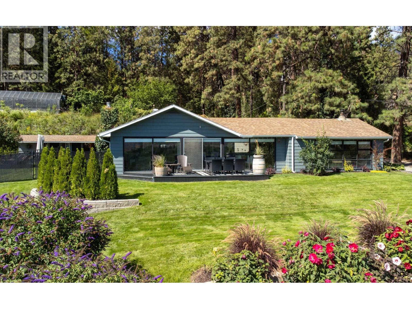 483 Pinehill Road, Oliver, British Columbia