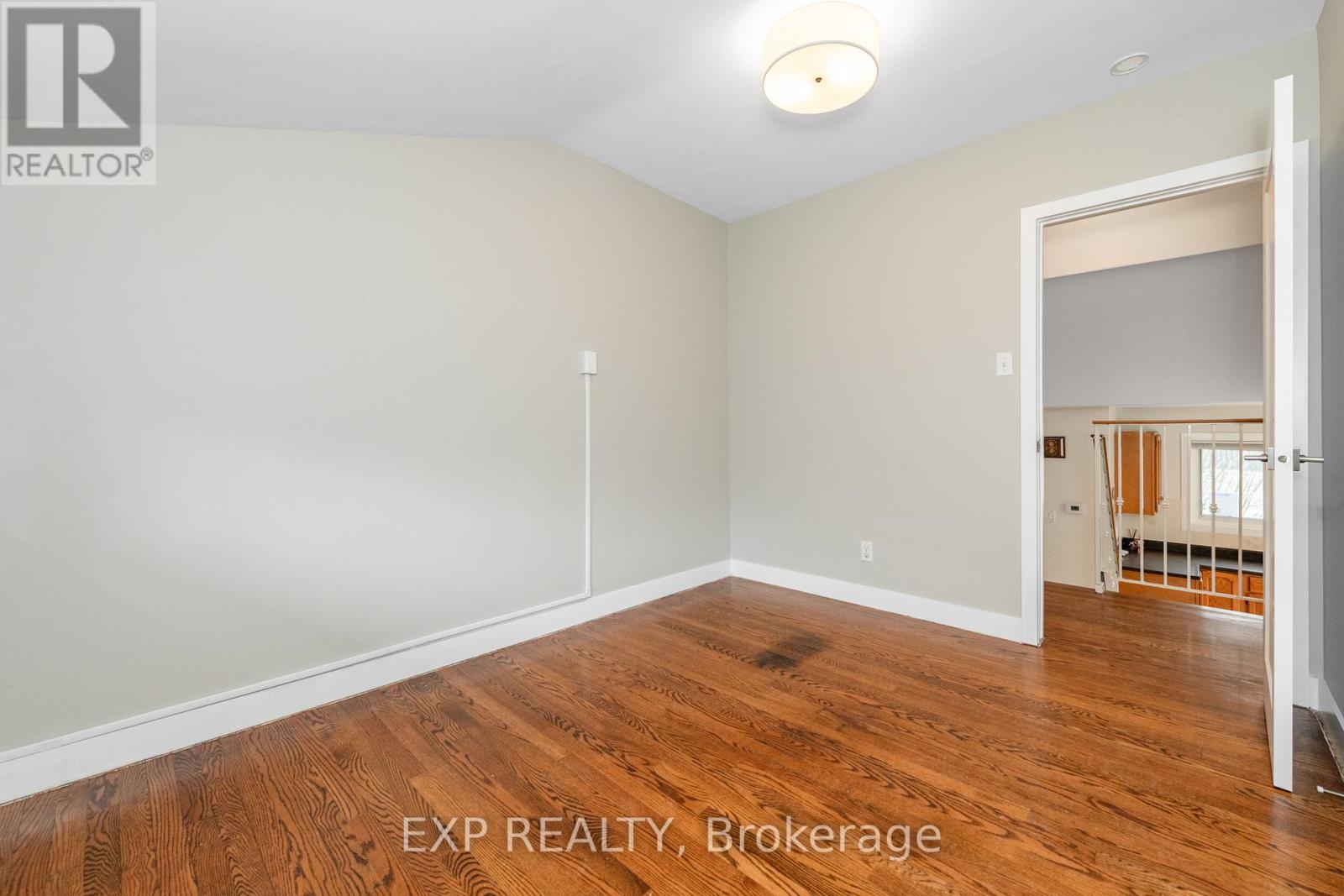 9 Kirkstall Avenue, Ottawa, Ontario  K2G 3M3 - Photo 19 - X13081134