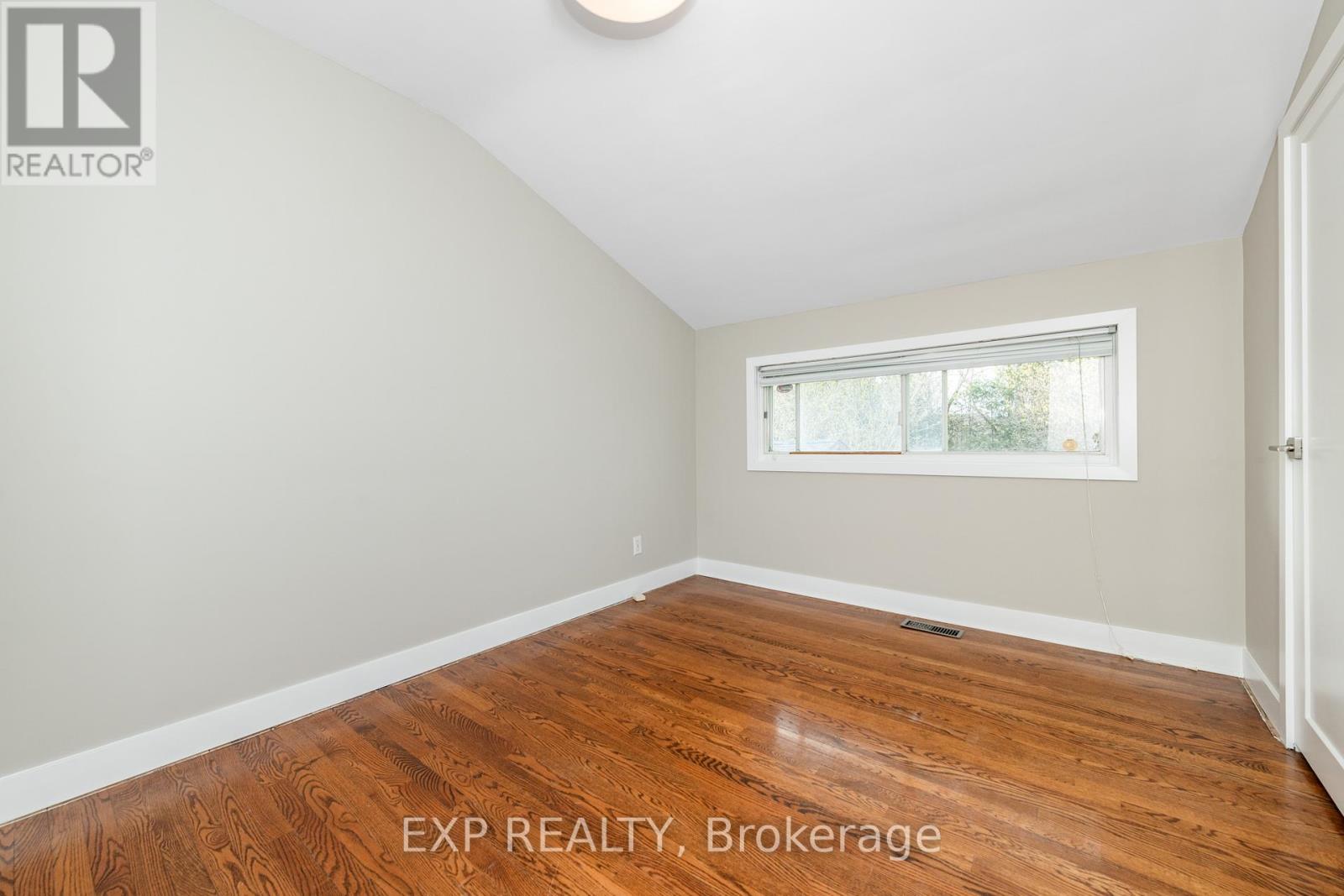 9 Kirkstall Avenue, Ottawa, Ontario  K2G 3M3 - Photo 20 - X13081134