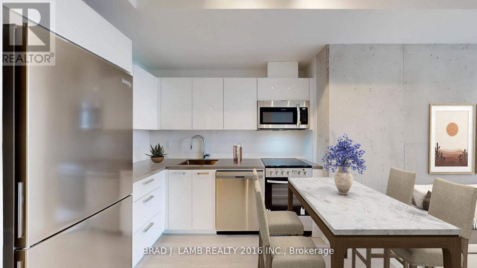 1906 - 284 King Street E, Toronto, Ontario  M5A 1K4 - Photo 2 - C13080998