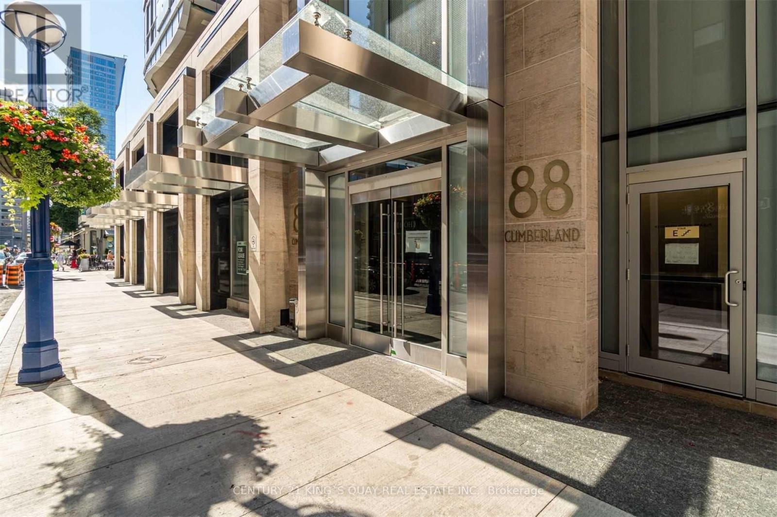 1206 - 88 Cumberland Street, Toronto, Ontario  M5R 0C8 - Photo 2 - C13081018