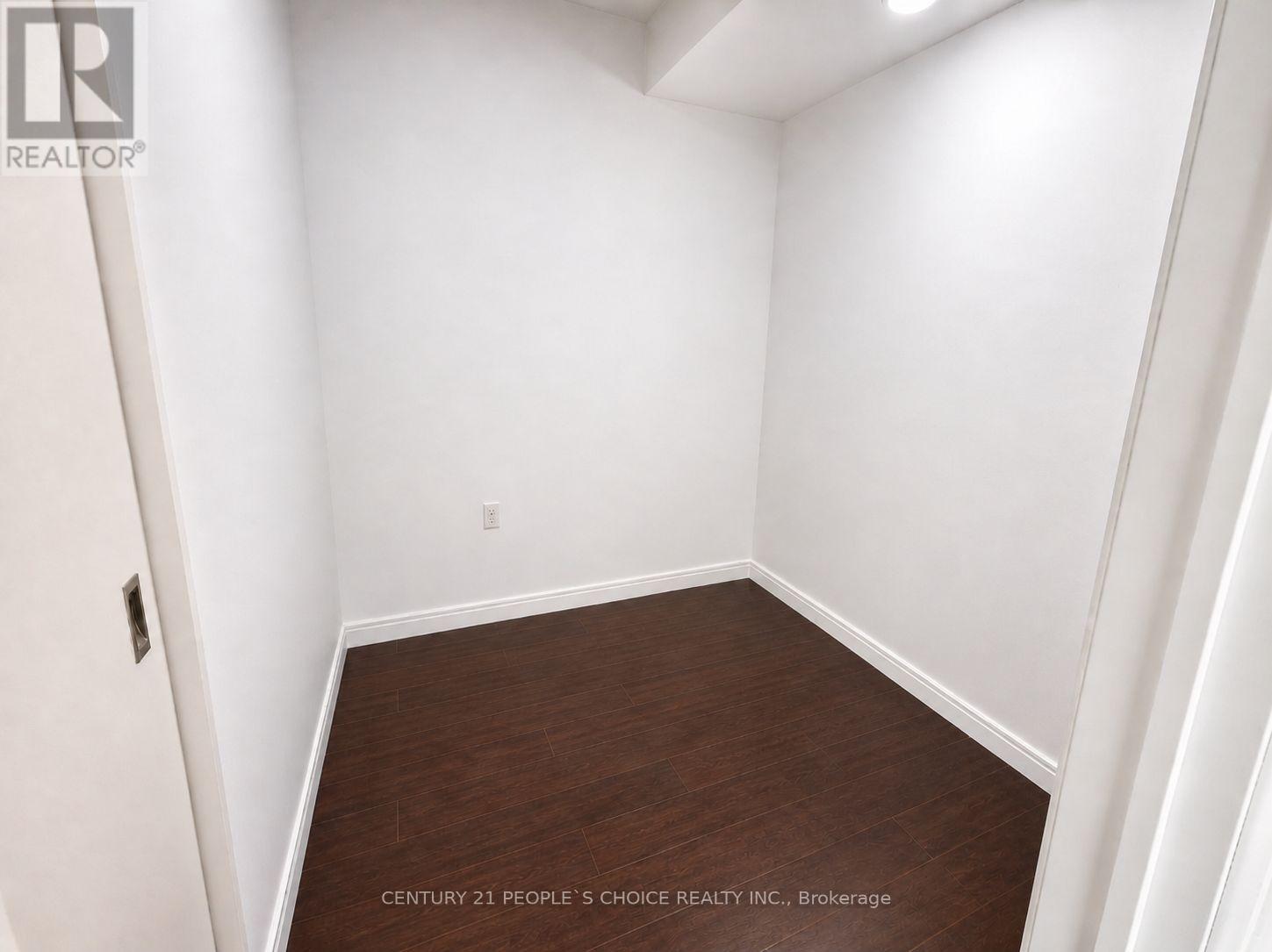 910 - 21 Lawren Harris Square, Toronto, Ontario  M5A 0T4 - Photo 15 - C13081026
