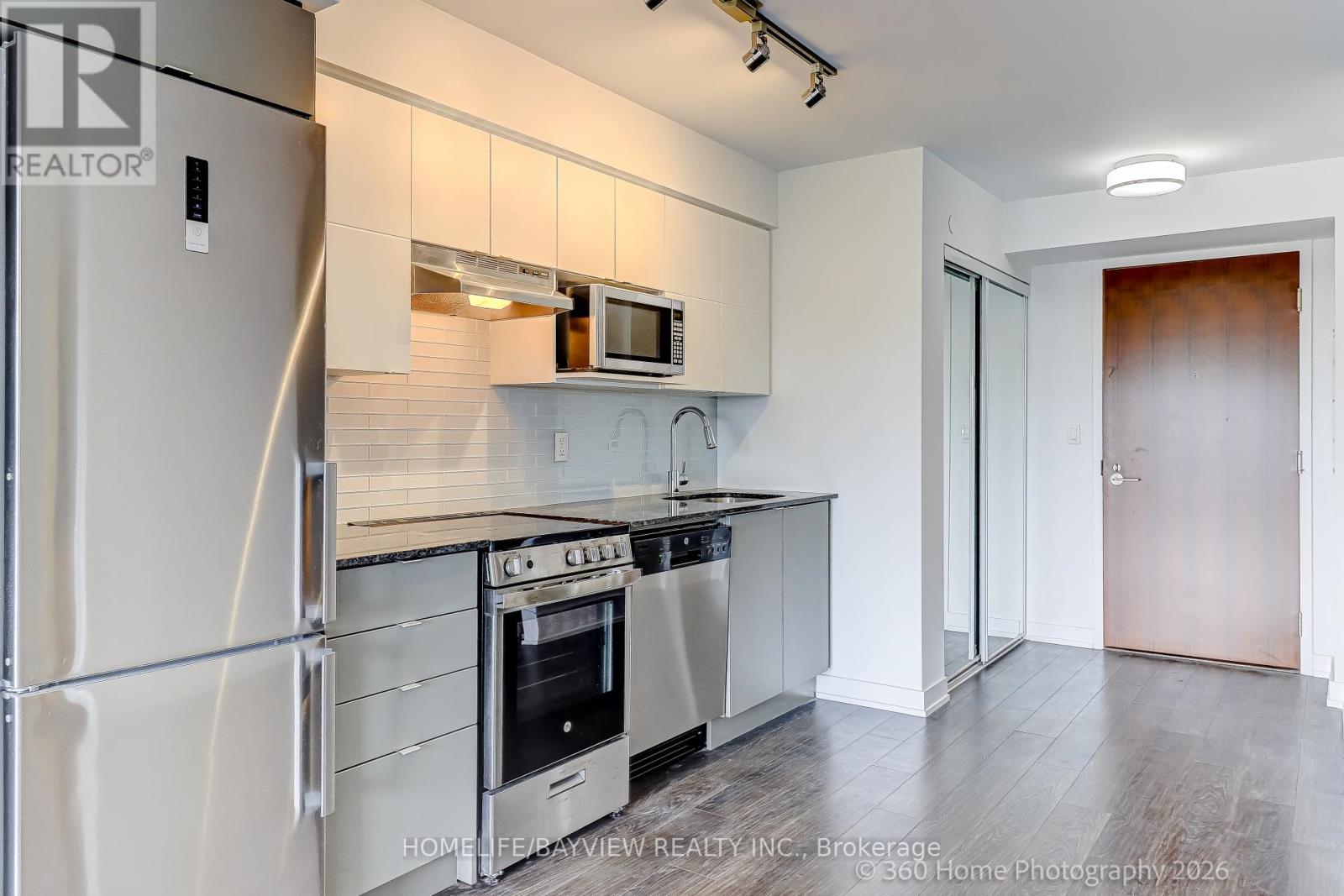 #510 - 120 Varna Drive, Toronto, Ontario  M6A 0B3 - Photo 12 - C13081032