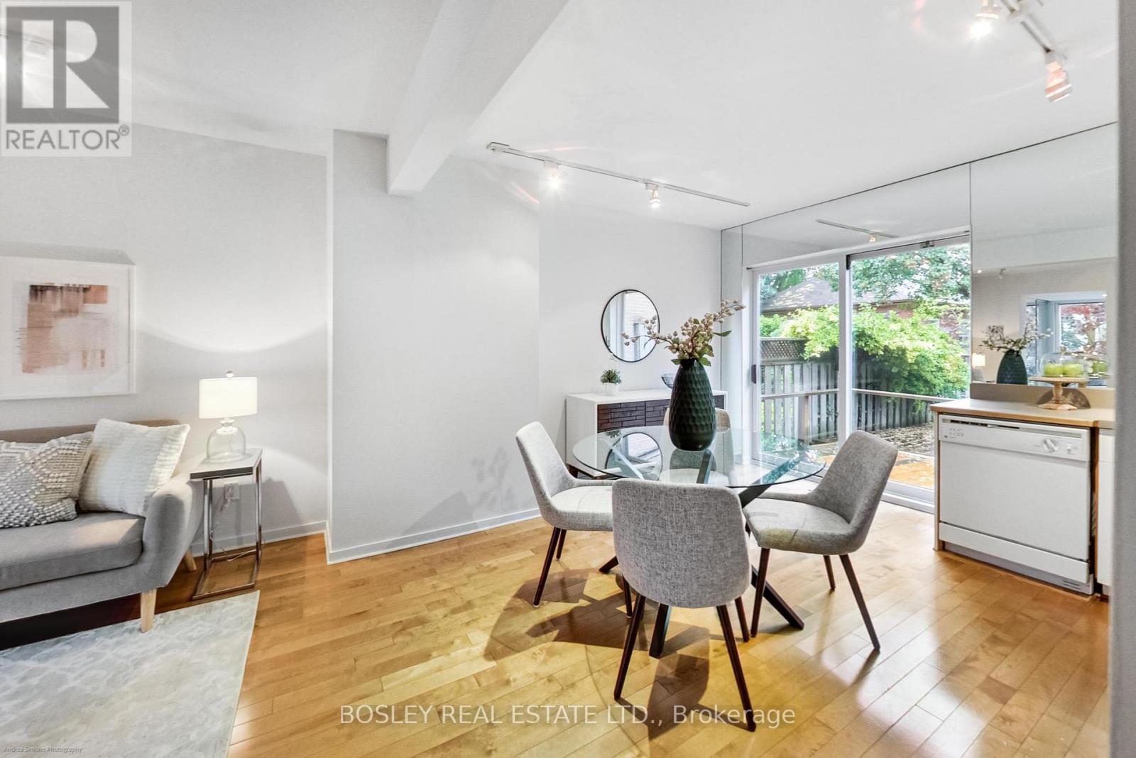 140 Helendale Avenue, Toronto, Ontario  M4R 1C7 - Photo 11 - C13081040
