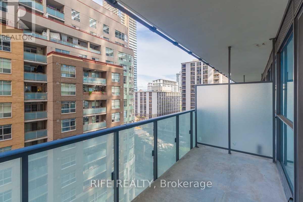 706 - 15 Grenville Street, Toronto, Ontario  M4Y 1A1 - Photo 10 - C13081110