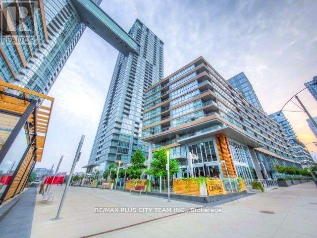 1033 - 15 ICEBOAT TERRACE, Toronto, Ontario