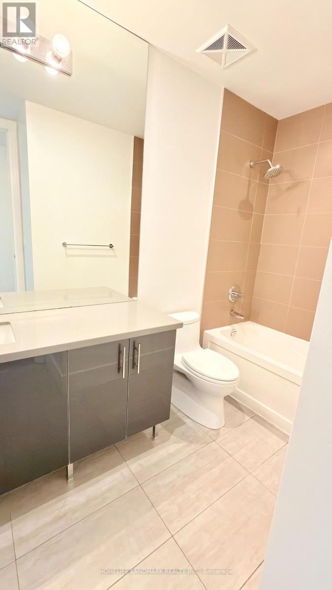 1026 - 29 Queens Quay E, Toronto, Ontario  M5E 0A4 - Photo 10 - C13081194
