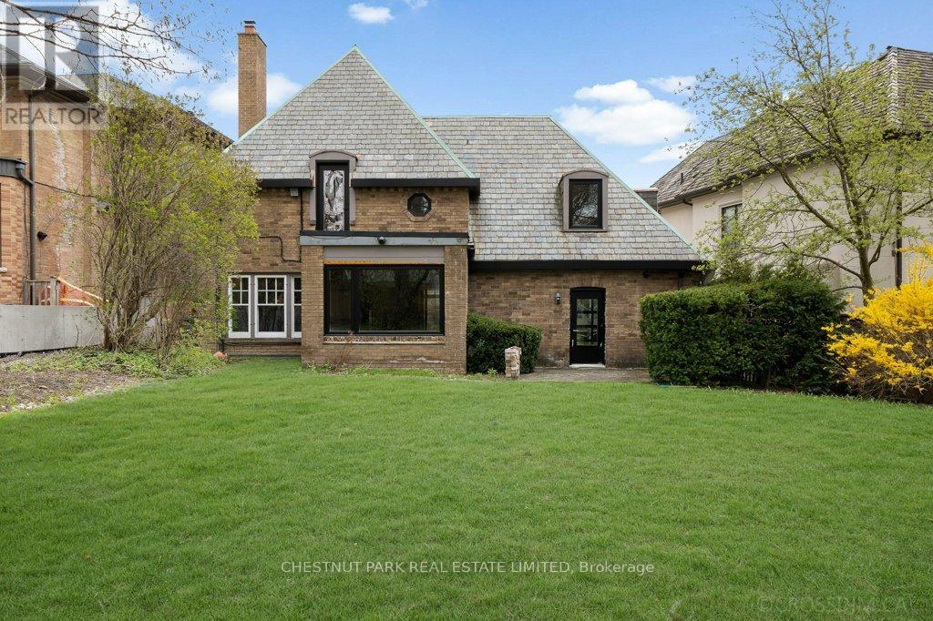42 Glenayr Road, Toronto, Ontario  M5P 3B8 - Photo 14 - C13081206
