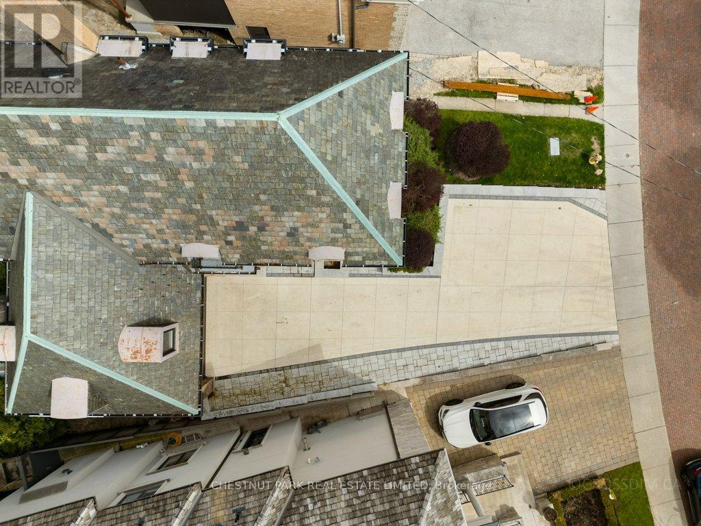 42 Glenayr Road, Toronto, Ontario  M5P 3B8 - Photo 21 - C13081206