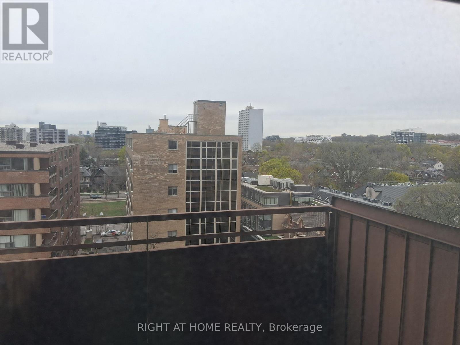 1007 - 191 St George Street, Toronto, Ontario  M5R 2M6 - Photo 13 - C13050886