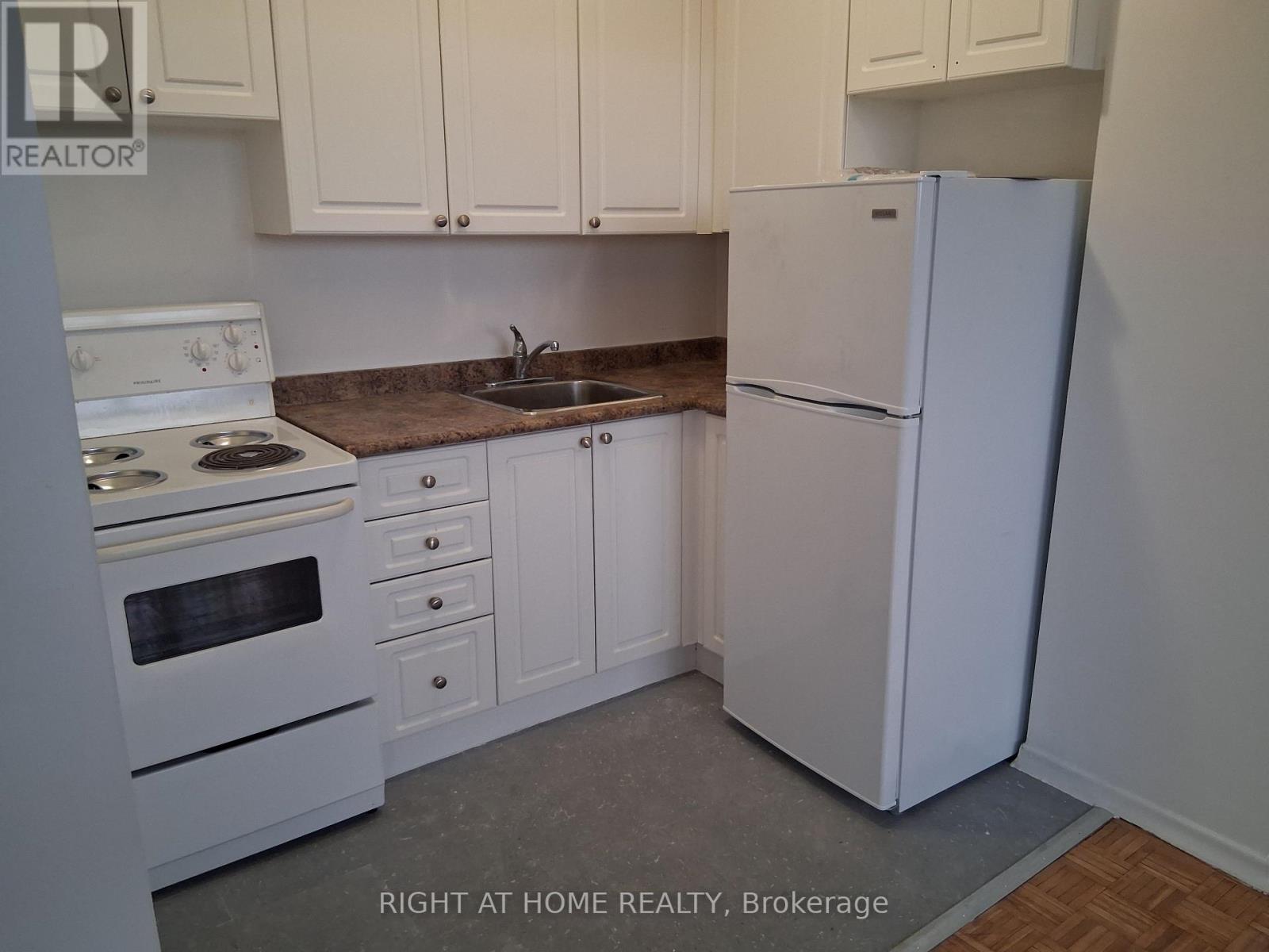 1007 - 191 St George Street, Toronto, Ontario  M5R 2M6 - Photo 9 - C13050886