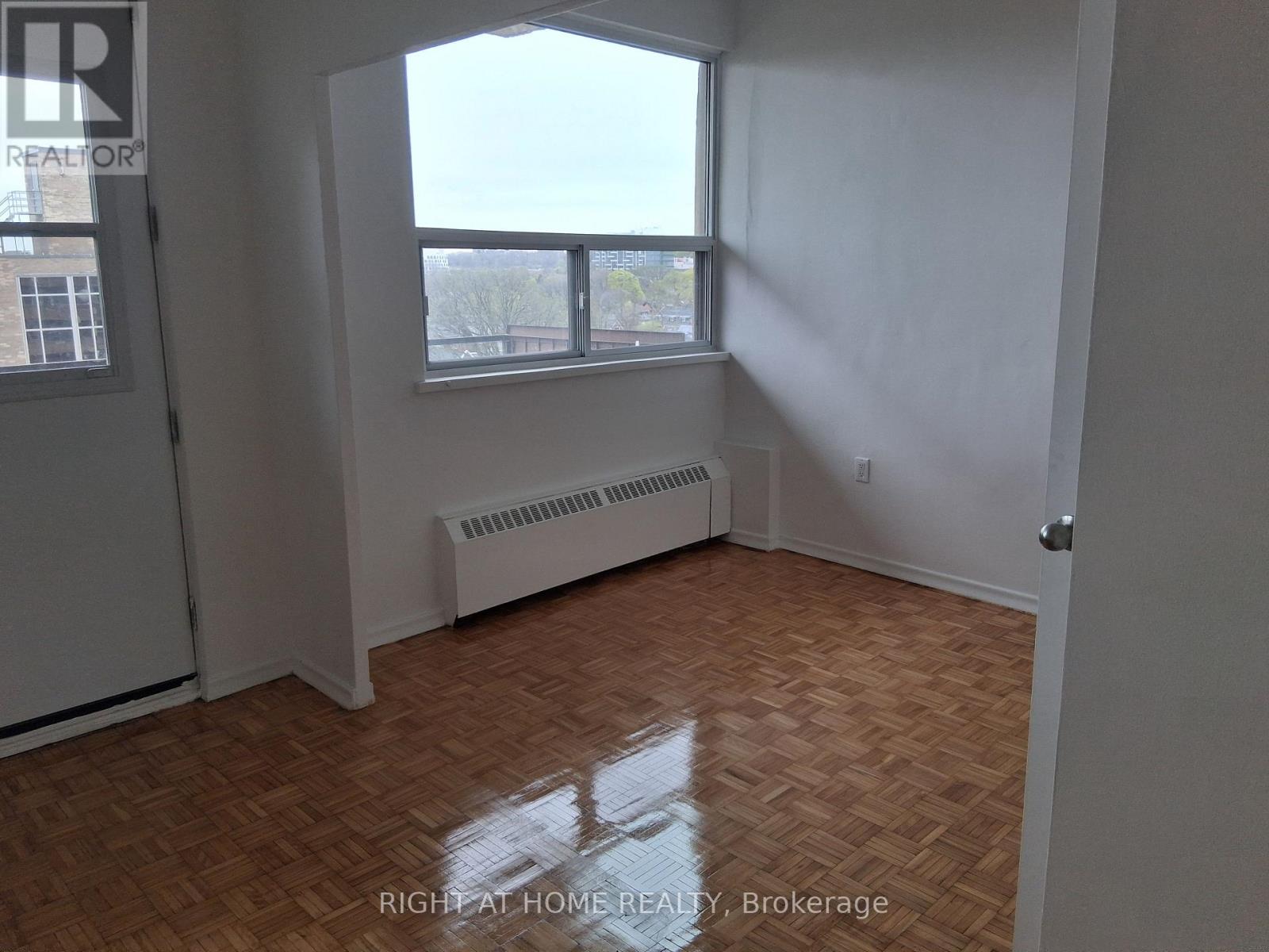 1007 - 191 St George Street, Toronto, Ontario  M5R 2M6 - Photo 7 - C13050886