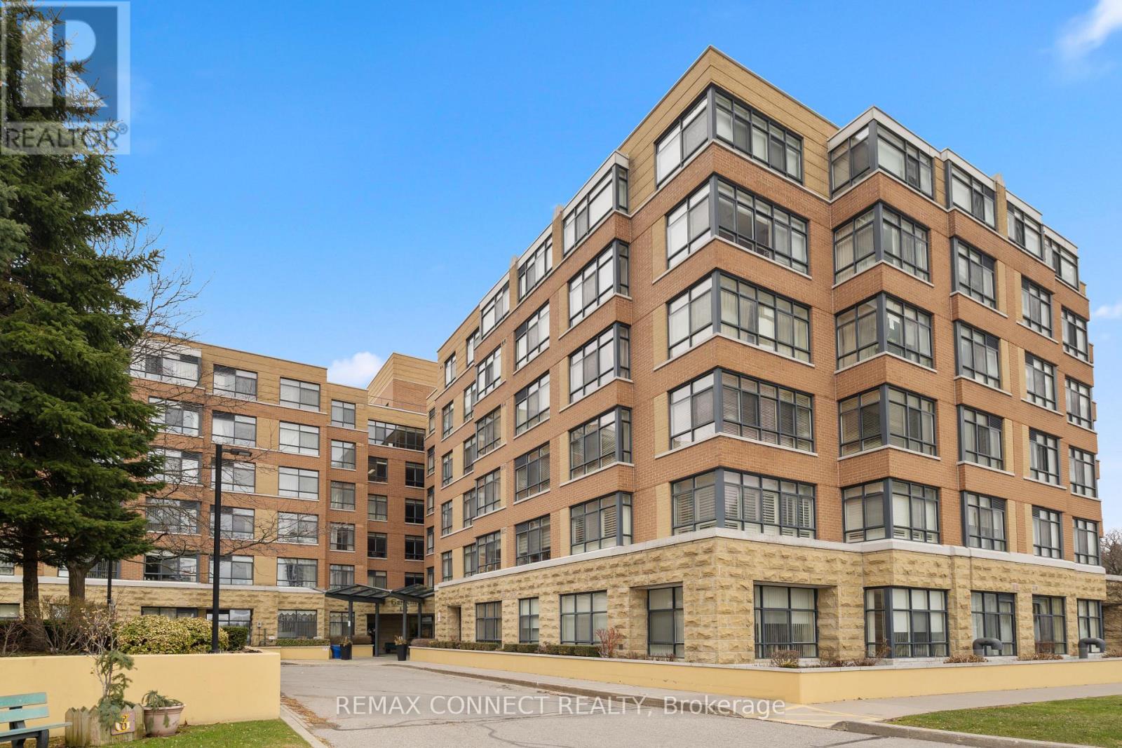 109 - 115 Bonis Avenue, Toronto, Ontario  M1T 3S4 - Photo 2 - E13081076