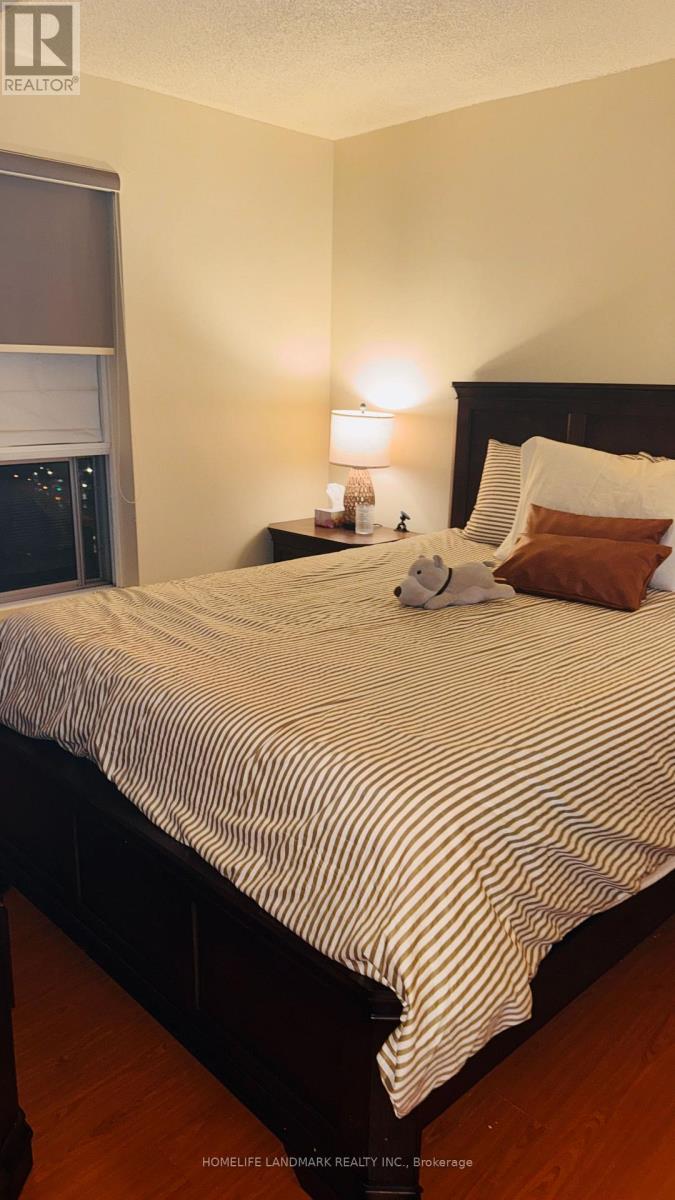 3205 - 36 Lee Centre Drive, Toronto, Ontario  M1H 3K2 - Photo 6 - E13081128
