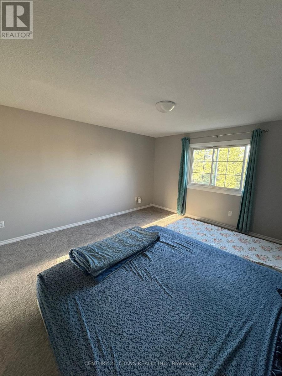 20 Hemingford Place, Whitby, Ontario  L1R 1G1 - Photo 12 - E13081136