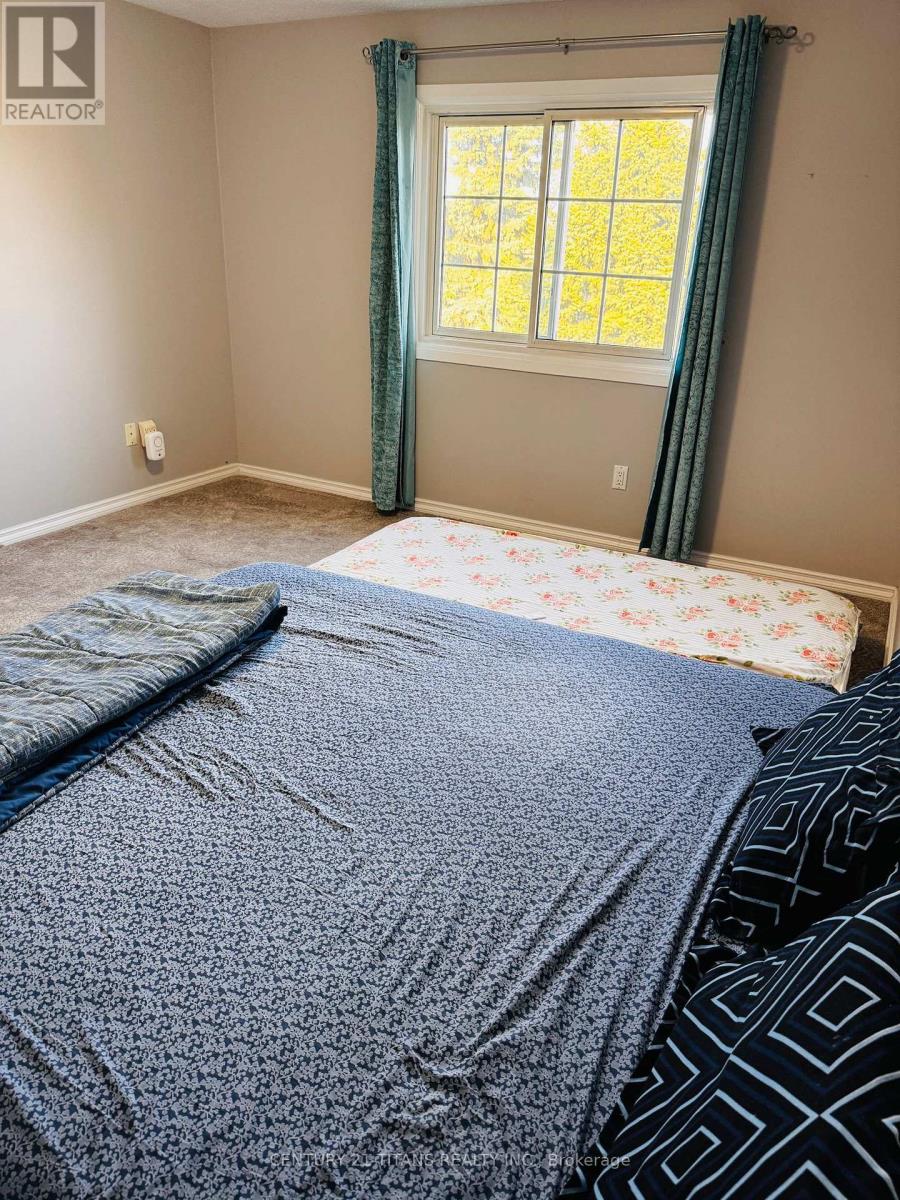 20 Hemingford Place, Whitby, Ontario  L1R 1G1 - Photo 33 - E13081136