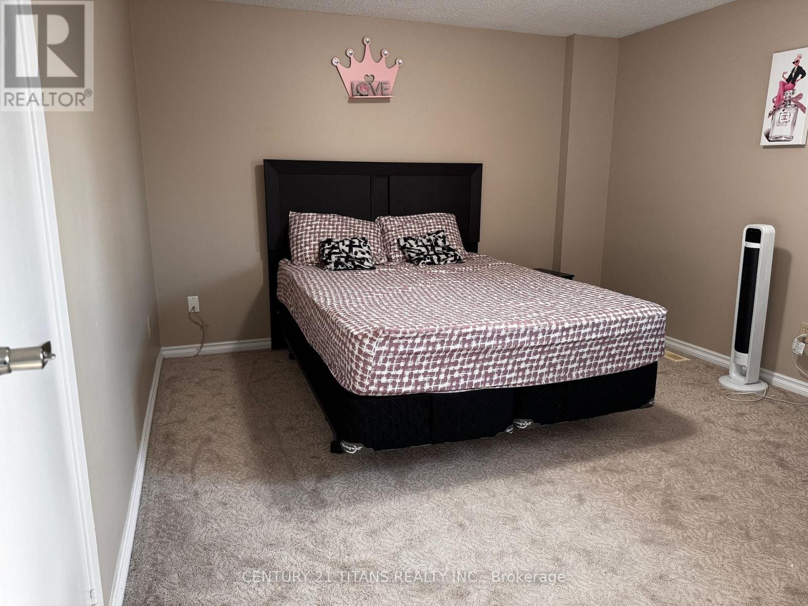 20 Hemingford Place, Whitby, Ontario  L1R 1G1 - Photo 35 - E13081136