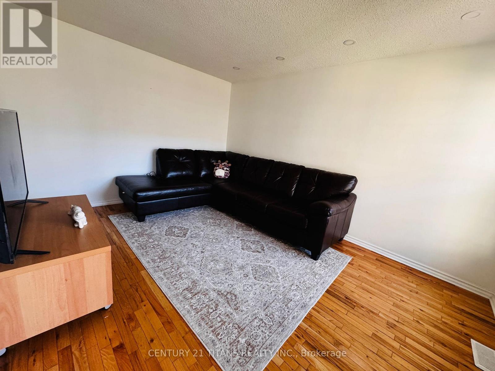 20 Hemingford Place, Whitby, Ontario  L1R 1G1 - Photo 40 - E13081136