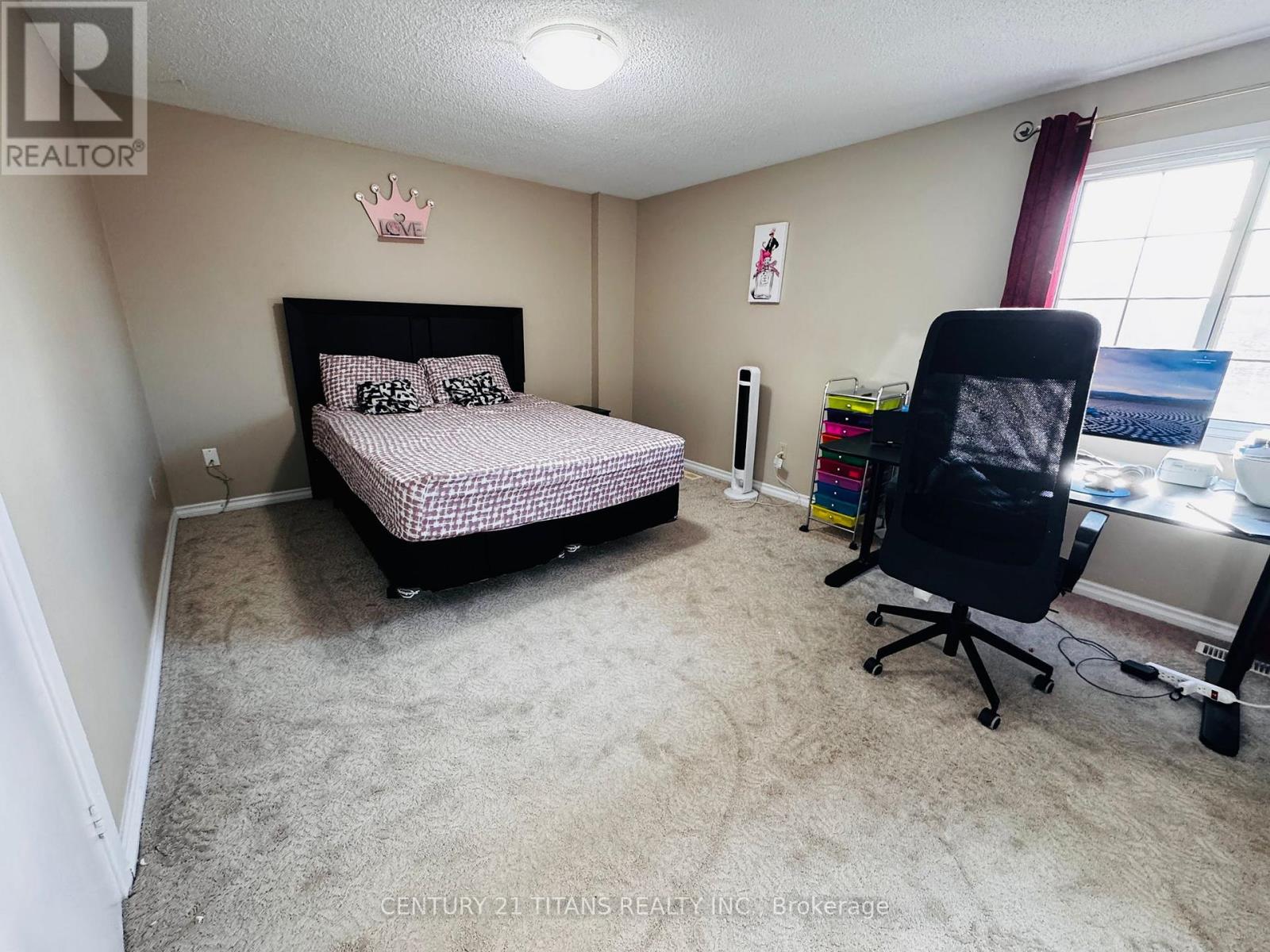 20 Hemingford Place, Whitby, Ontario  L1R 1G1 - Photo 9 - E13081136