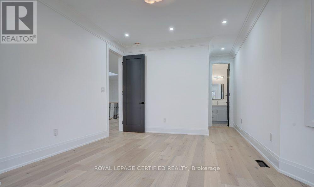 12 Euclid Avenue, Toronto, Ontario  M1C 1J6 - Photo 30 - E13081162