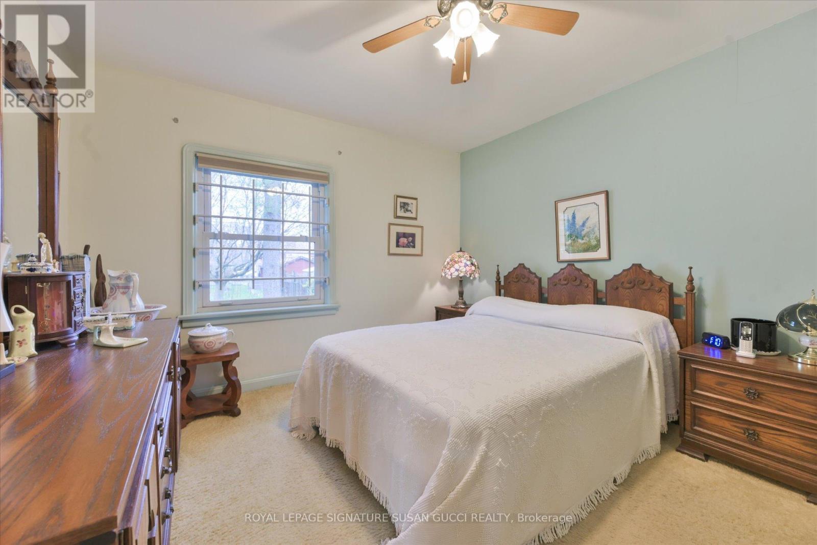 45 Joanith Drive, Toronto, Ontario  M4B 1S8 - Photo 11 - E13081166