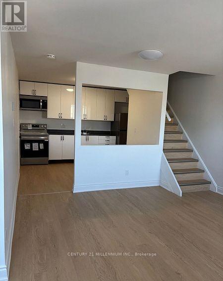 909a Danforth Avenue, Toronto, Ontario  M4J 1L8 - Photo 3 - E13081196