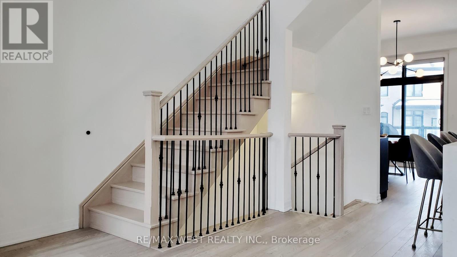 58 De La Roche Drive, Vaughan, Ontario  L4H 5G4 - Photo 20 - N13081024