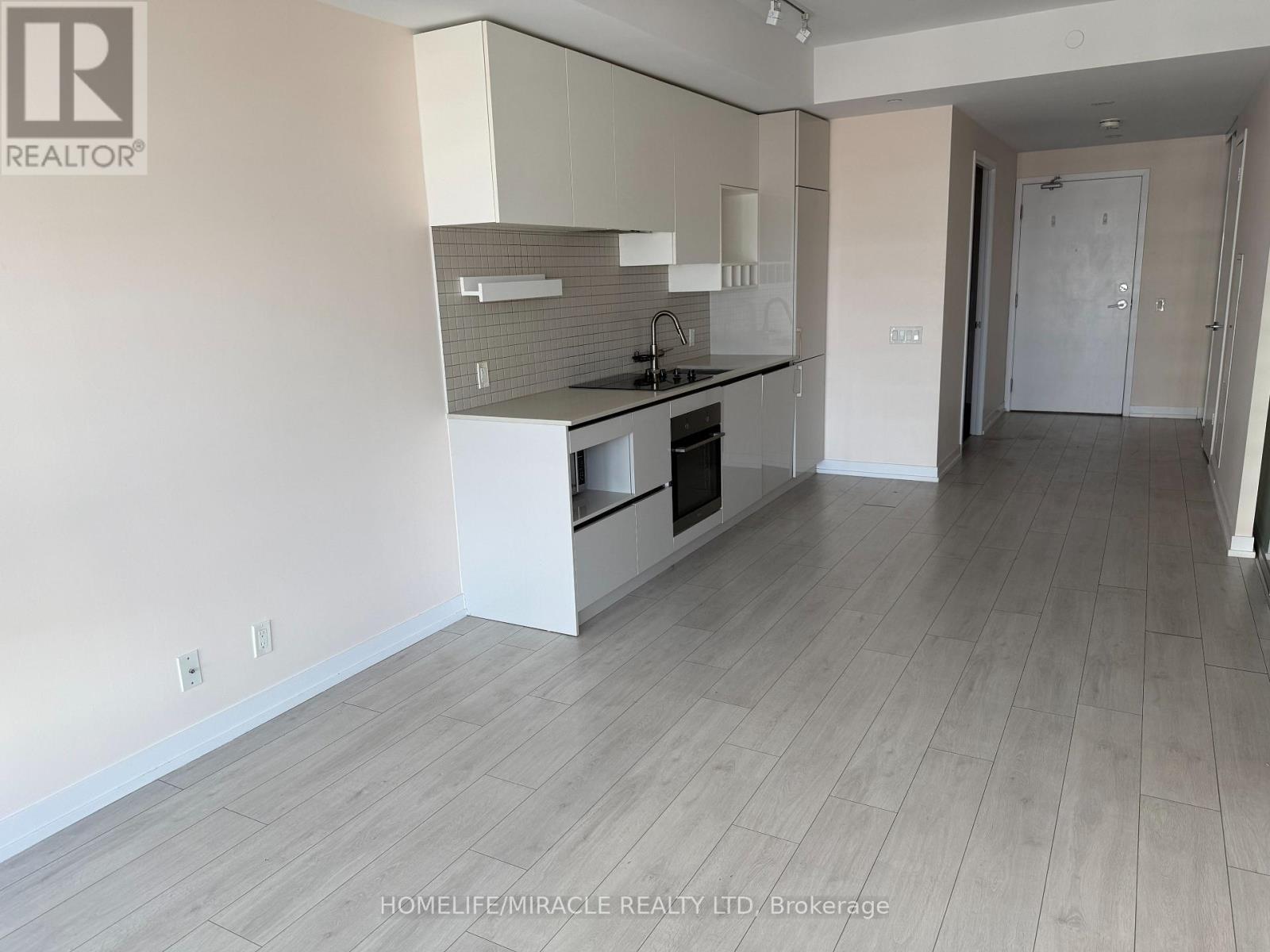 3701 - 5 Buttermill Avenue, Vaughan (Vaughan Corporate Centre), Ontario  L4K 0J5 - Photo 3 - N13081164