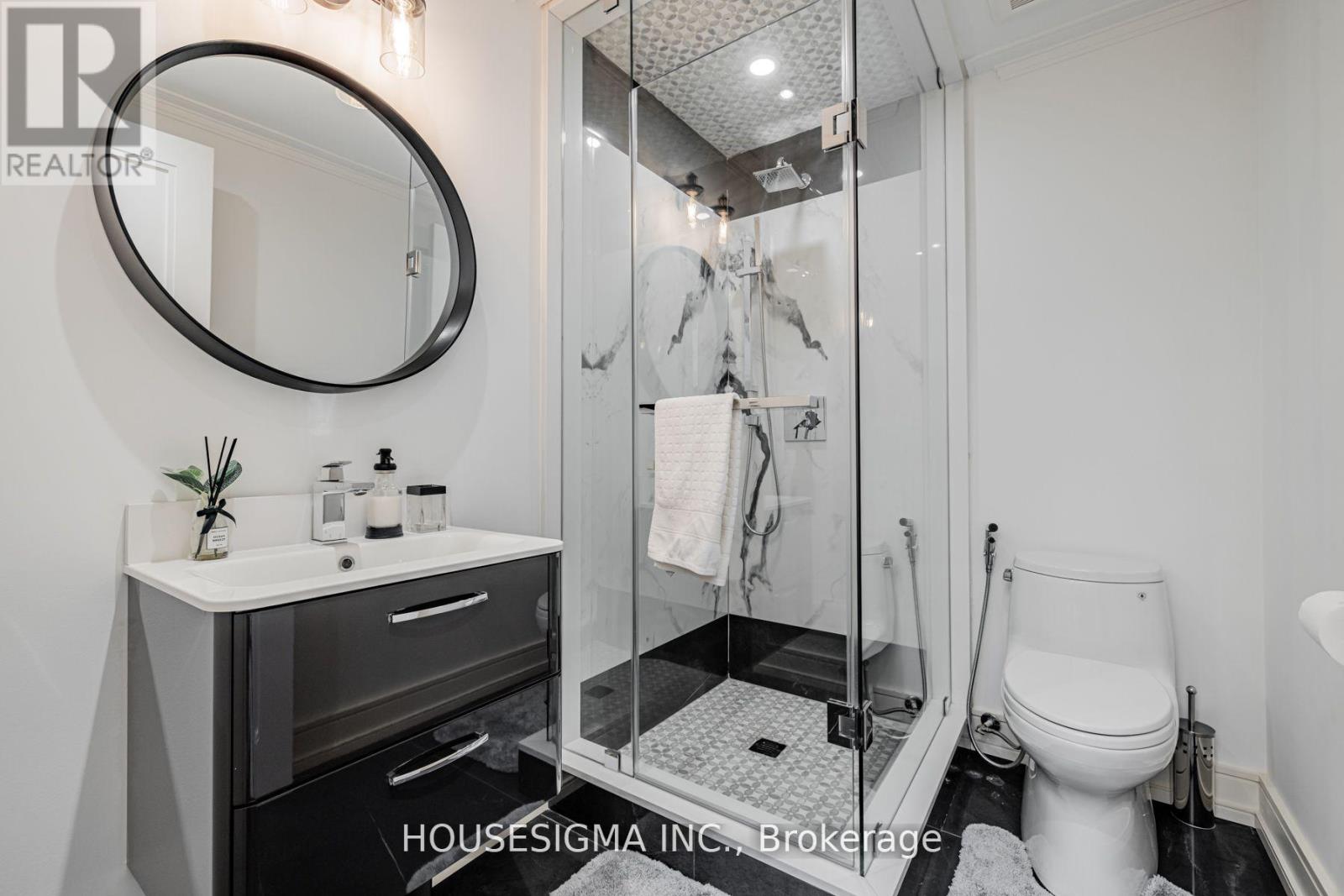 84 Cambridge Crescent, Richmond Hill (South Richvale), Ontario  L4C 6G2 - Photo 22 - N13081180