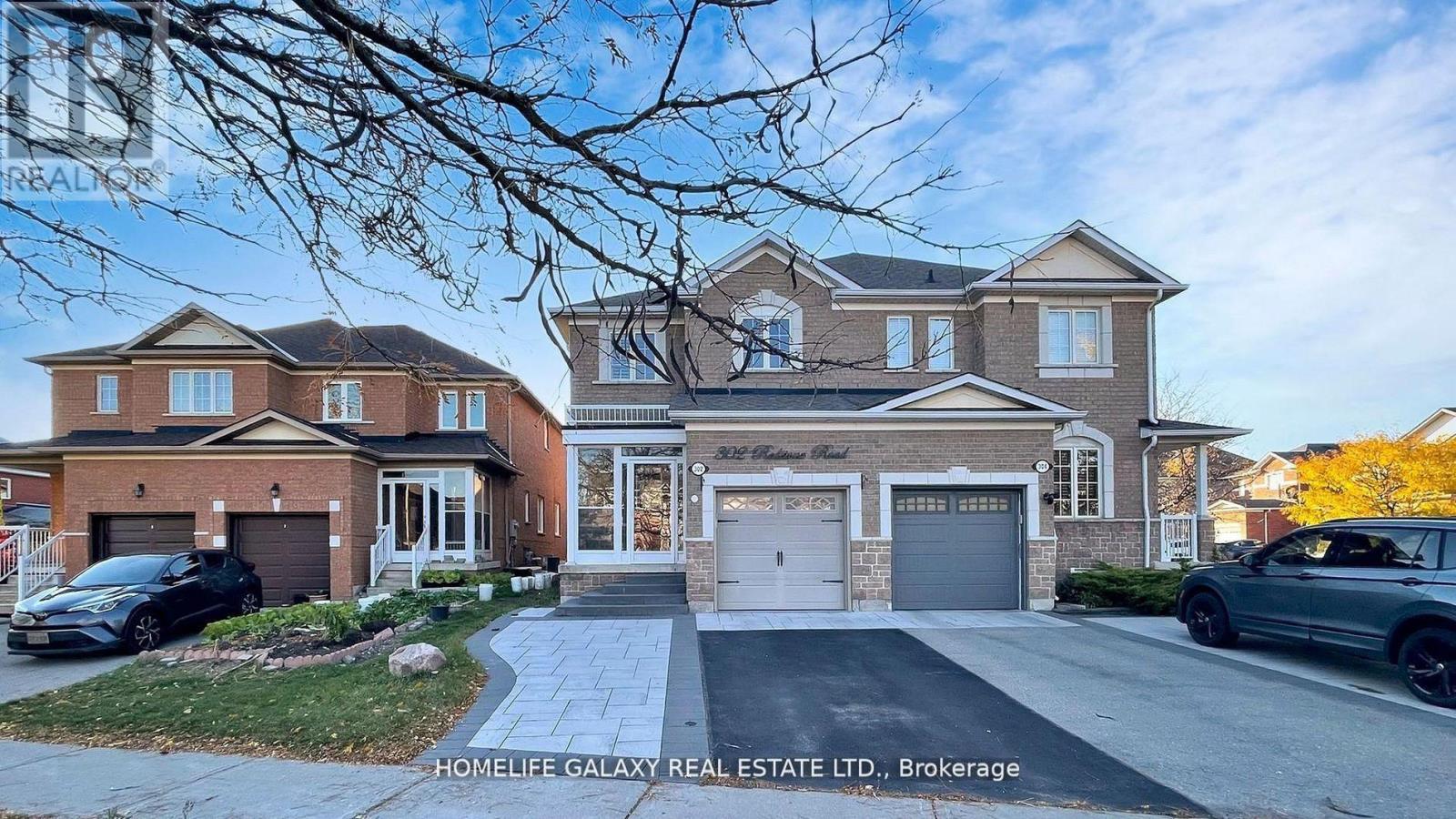 302 REDSTONE ROAD, Richmond Hill, Ontario