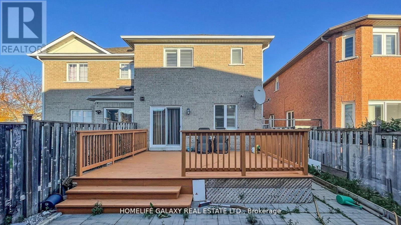 302 Redstone Road, Richmond Hill, Ontario  L4S 2V6 - Photo 31 - N13081182