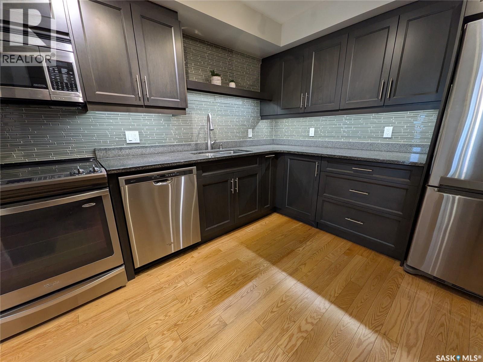 204 921 Main Street E, Saskatoon, Saskatchewan  S7H 0K5 - Photo 6 - SK030436