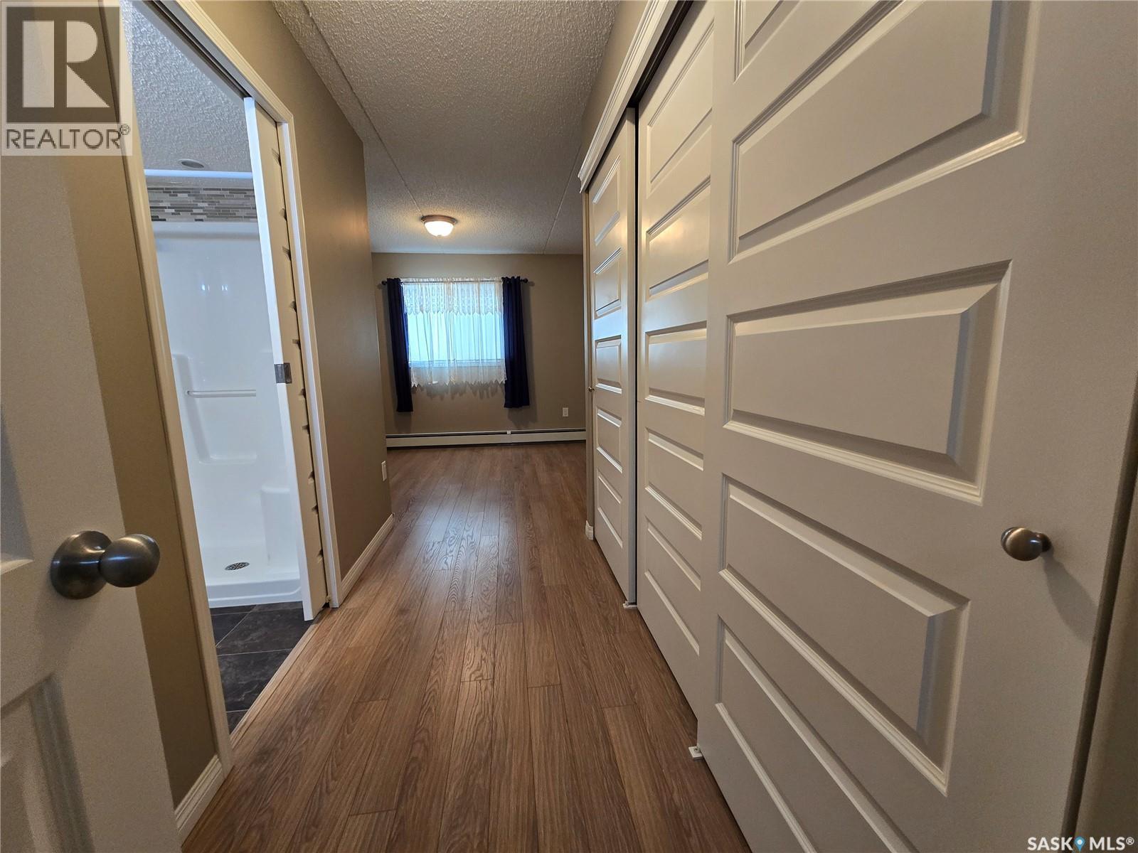 208 505 Bannerman Street, Weyburn, Saskatchewan  S4H 1V5 - Photo 15 - SK034840