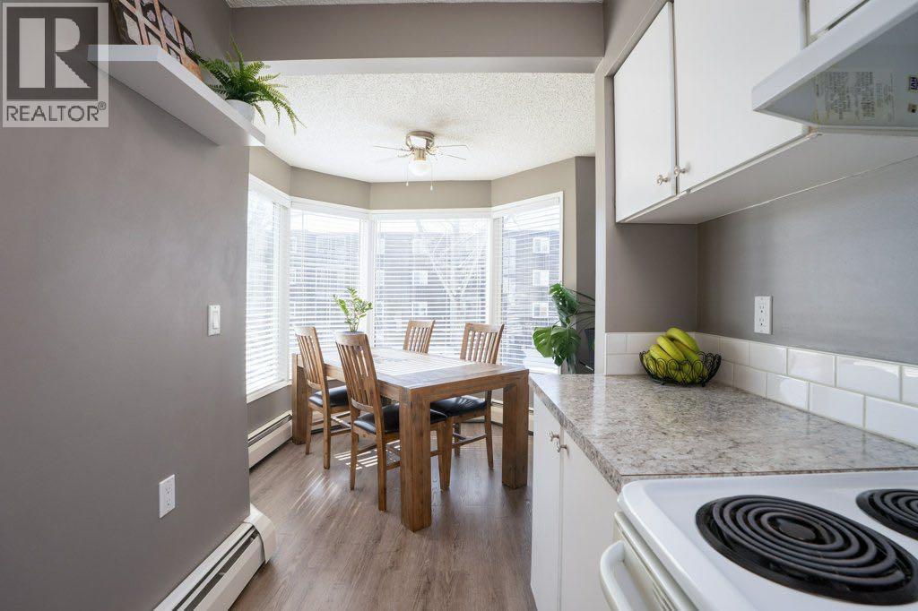 201, 630 57 Avenue SW, Calgary, Alberta  T2V 0H4 - Photo 3 - A2297617