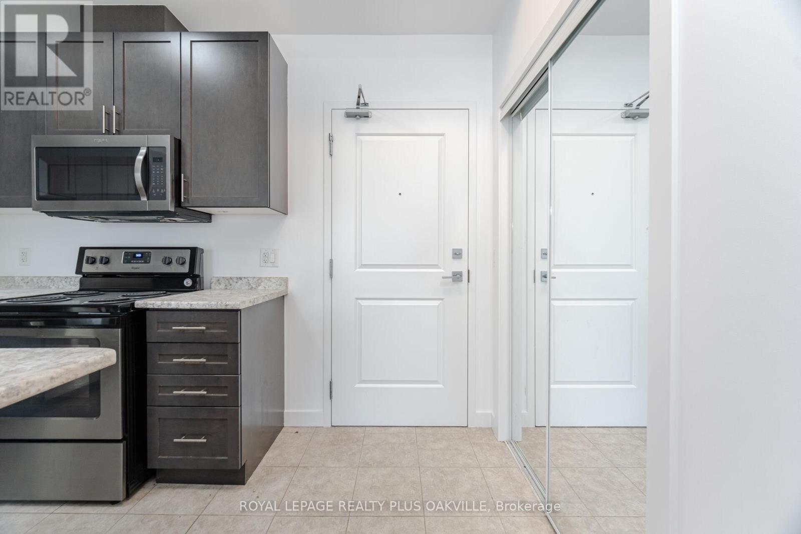 804 - 2486 Old Bronte Road, Oakville, Ontario  L6M 0Y4 - Photo 6 - W13081130