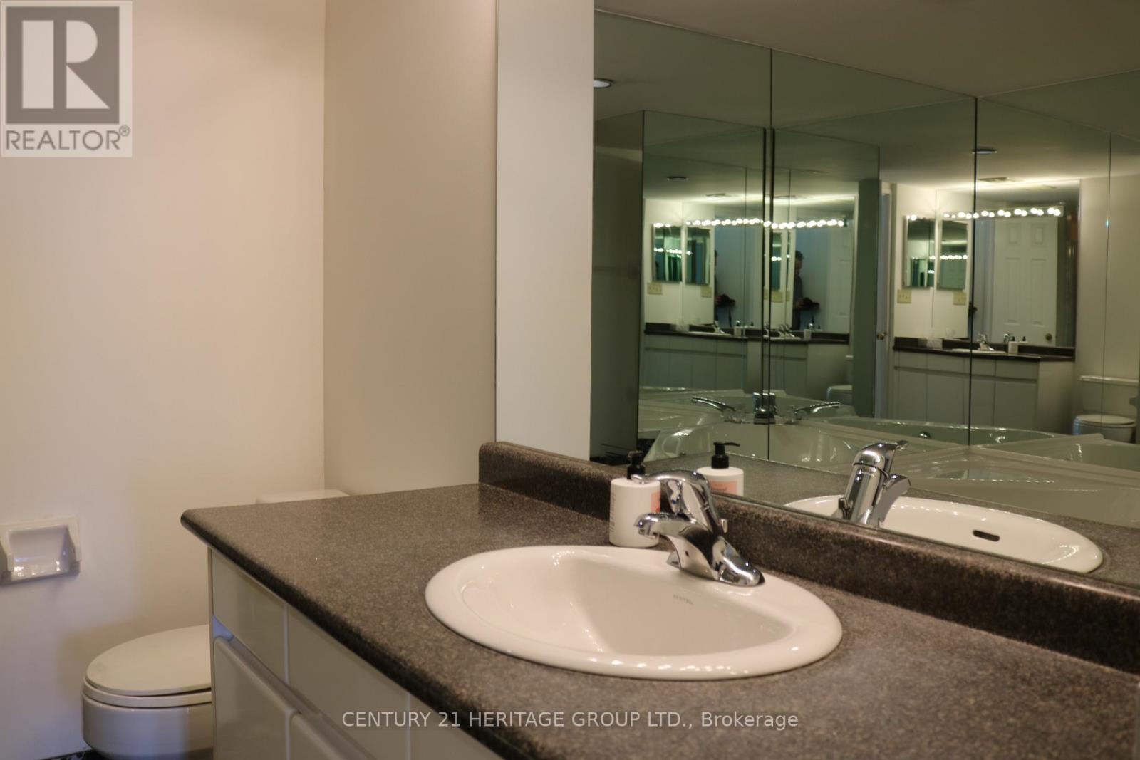1604 - 7300 Yonge Street, Vaughan, Ontario  L4J 7Y5 - Photo 14 - N13073162