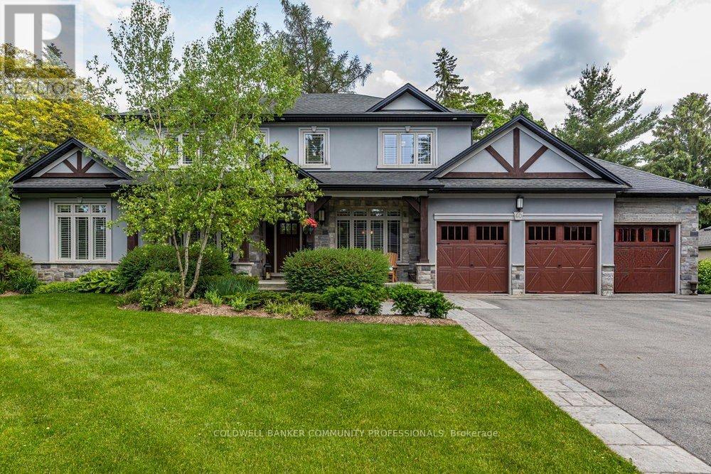 60 Parker Avenue, Hamilton, Ontario  L9G 1A7 - Photo 1 - X13081030
