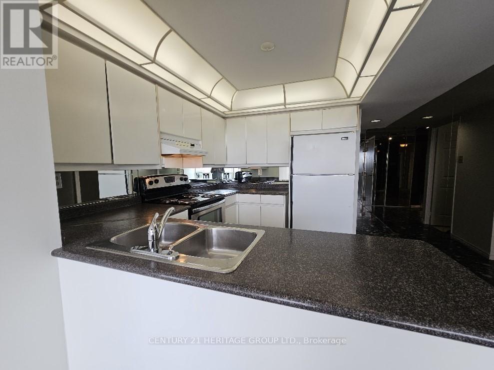1604 - 7300 Yonge Street, Vaughan, Ontario  L4J 7Y5 - Photo 9 - N13073162