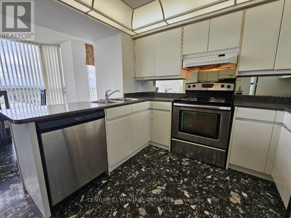 1604 - 7300 Yonge Street, Vaughan, Ontario  L4J 7Y5 - Photo 6 - N13073162