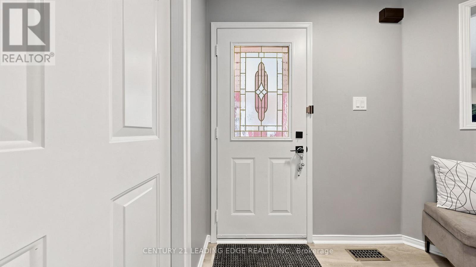 6089 Clover Ridge Crescent, Mississauga, Ontario  L5N 7B3 - Photo 16 - W13077590