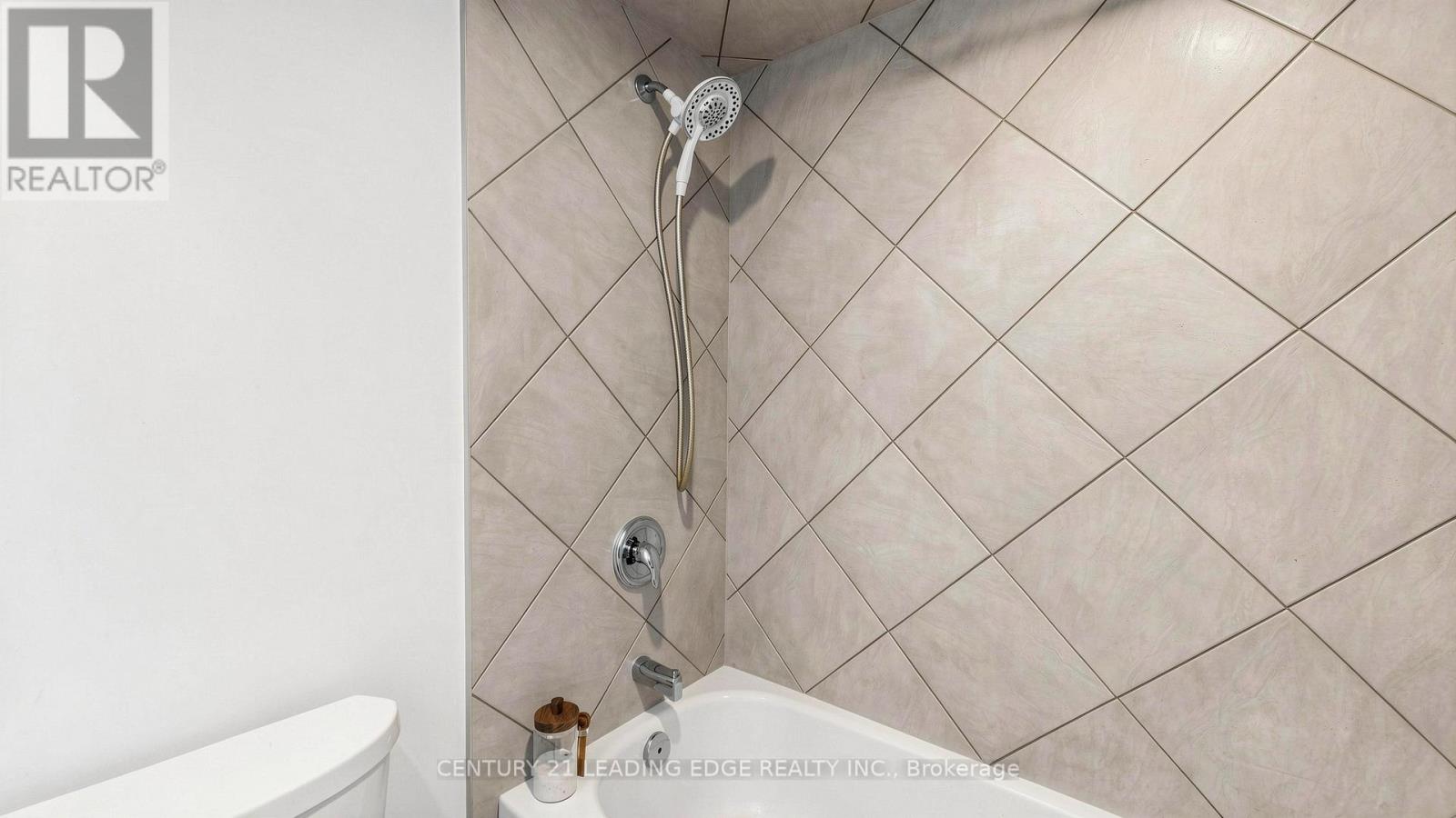 6089 Clover Ridge Crescent, Mississauga, Ontario  L5N 7B3 - Photo 28 - W13077590