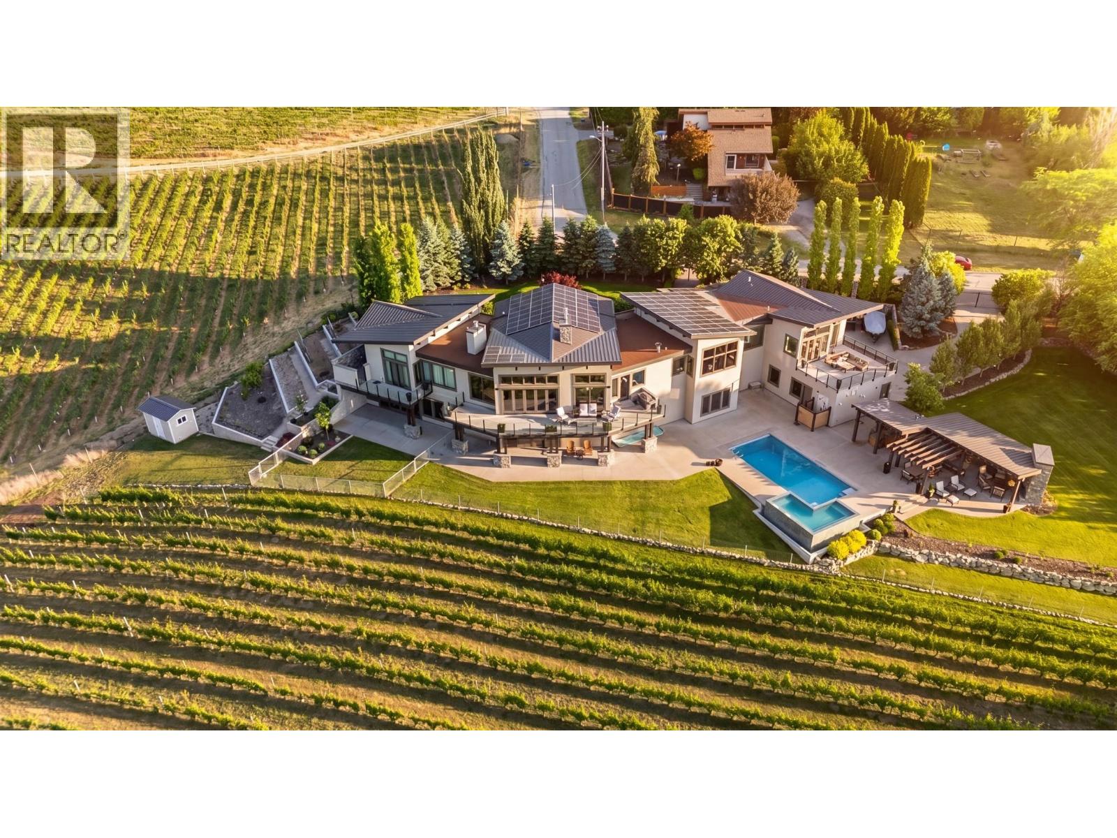1291 Corbishley Avenue, Penticton, British Columbia  V2A 8V2 - Photo 5 - 10385851