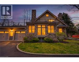 3083 LAKESHORE Road, Burlington, Ontario