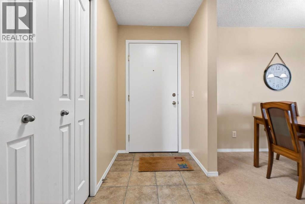 1425, 8810 Royal Birch Boulevard Nw, Calgary, Alberta  T3G 6A9 - Photo 3 - A2289036