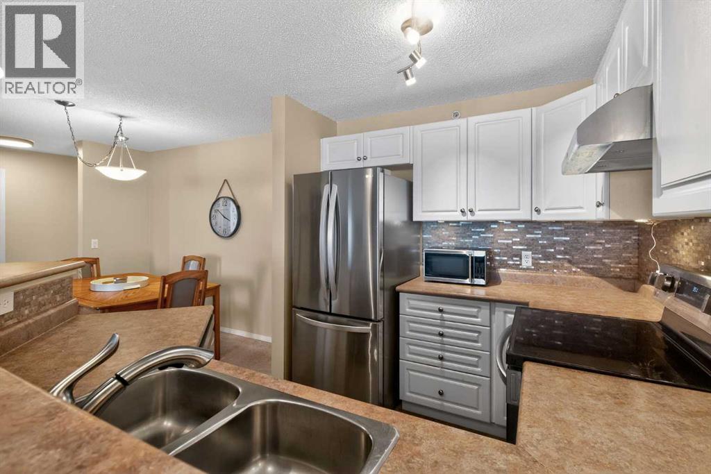 1425, 8810 Royal Birch Boulevard Nw, Calgary, Alberta  T3G 6A9 - Photo 11 - A2289036