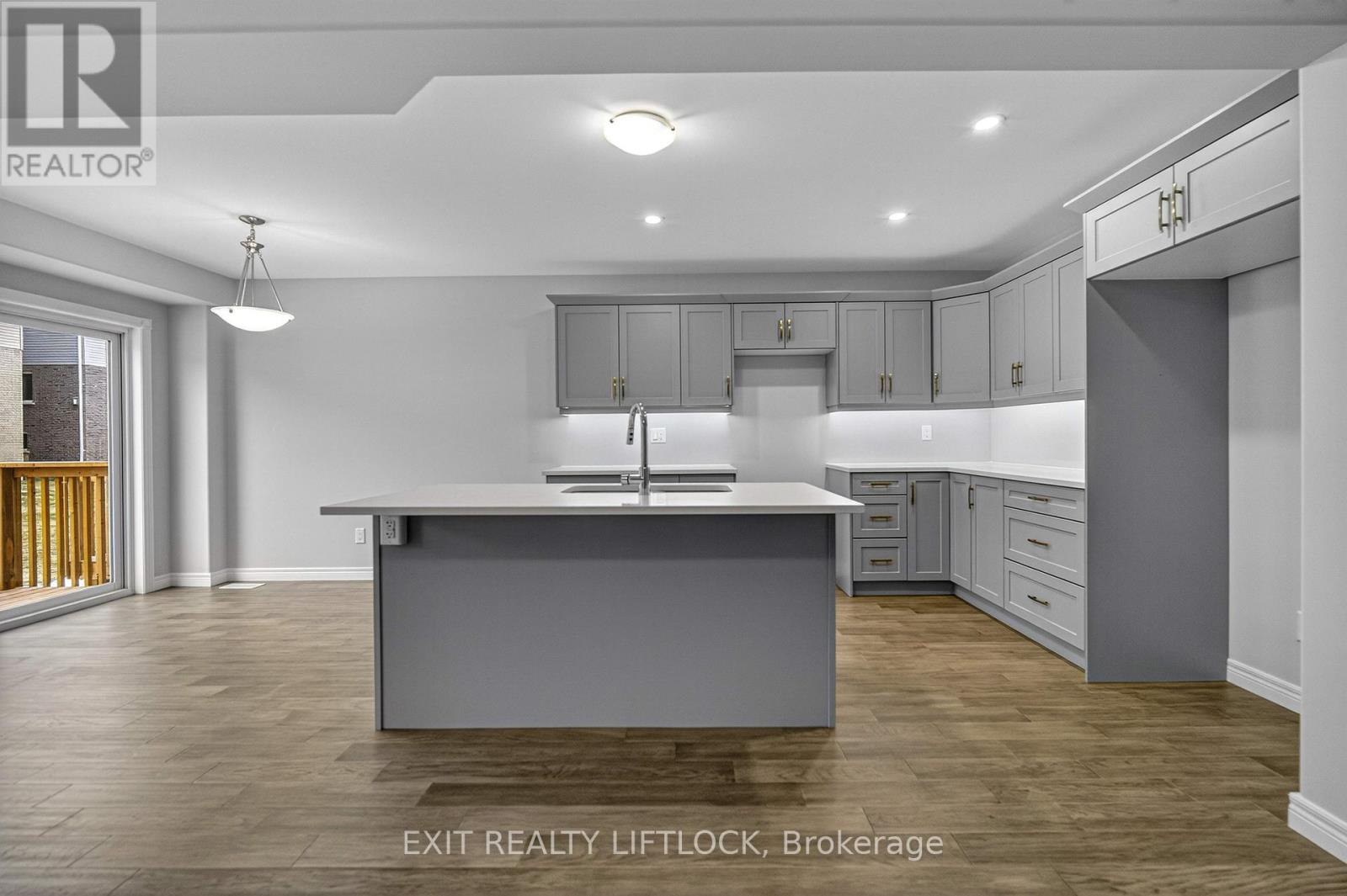 220 O'neil Street, Peterborough, Ontario  K9K 0H5 - Photo 10 - X13081216